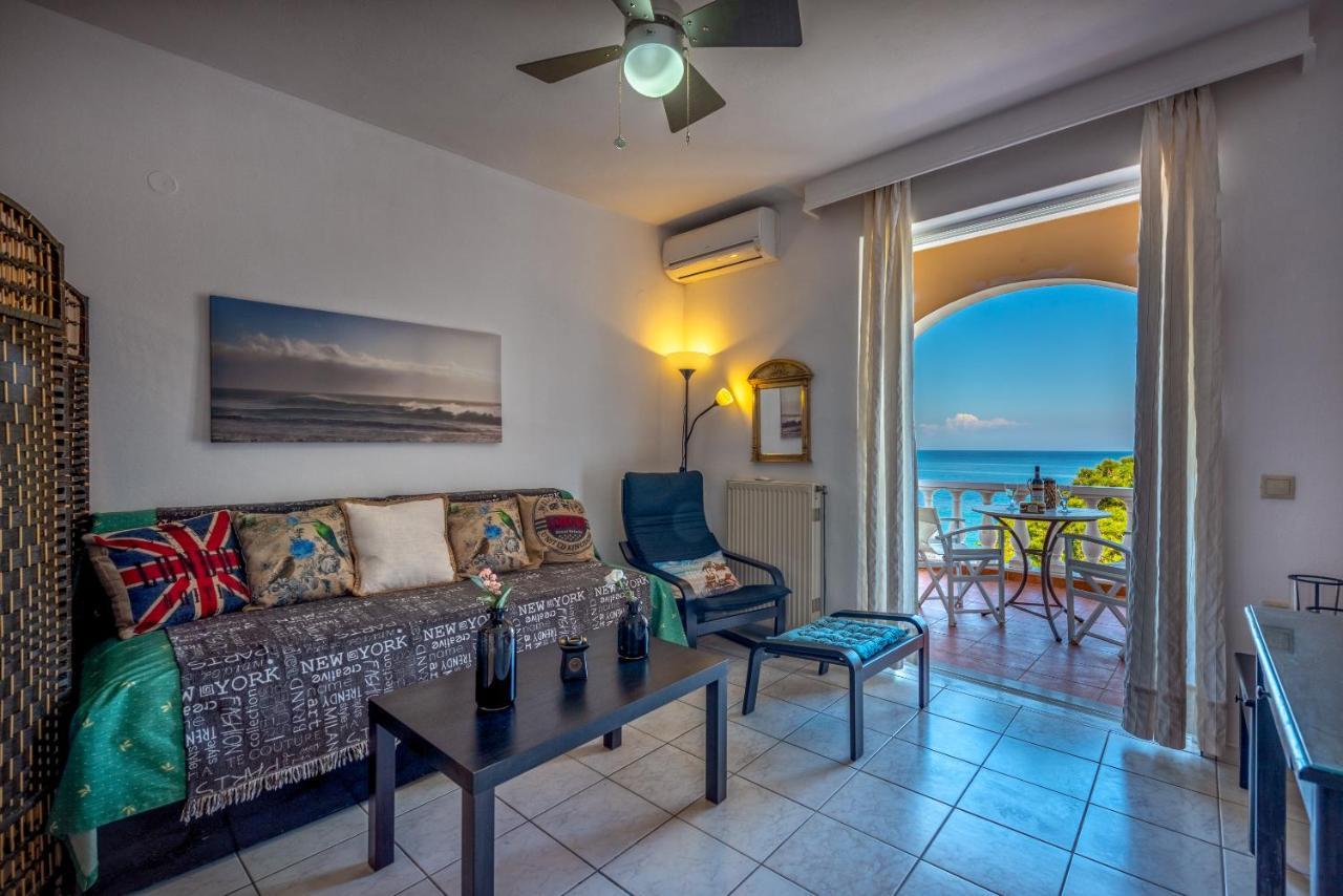 Seafront Spirit Apartments 扎金索斯镇 外观 照片