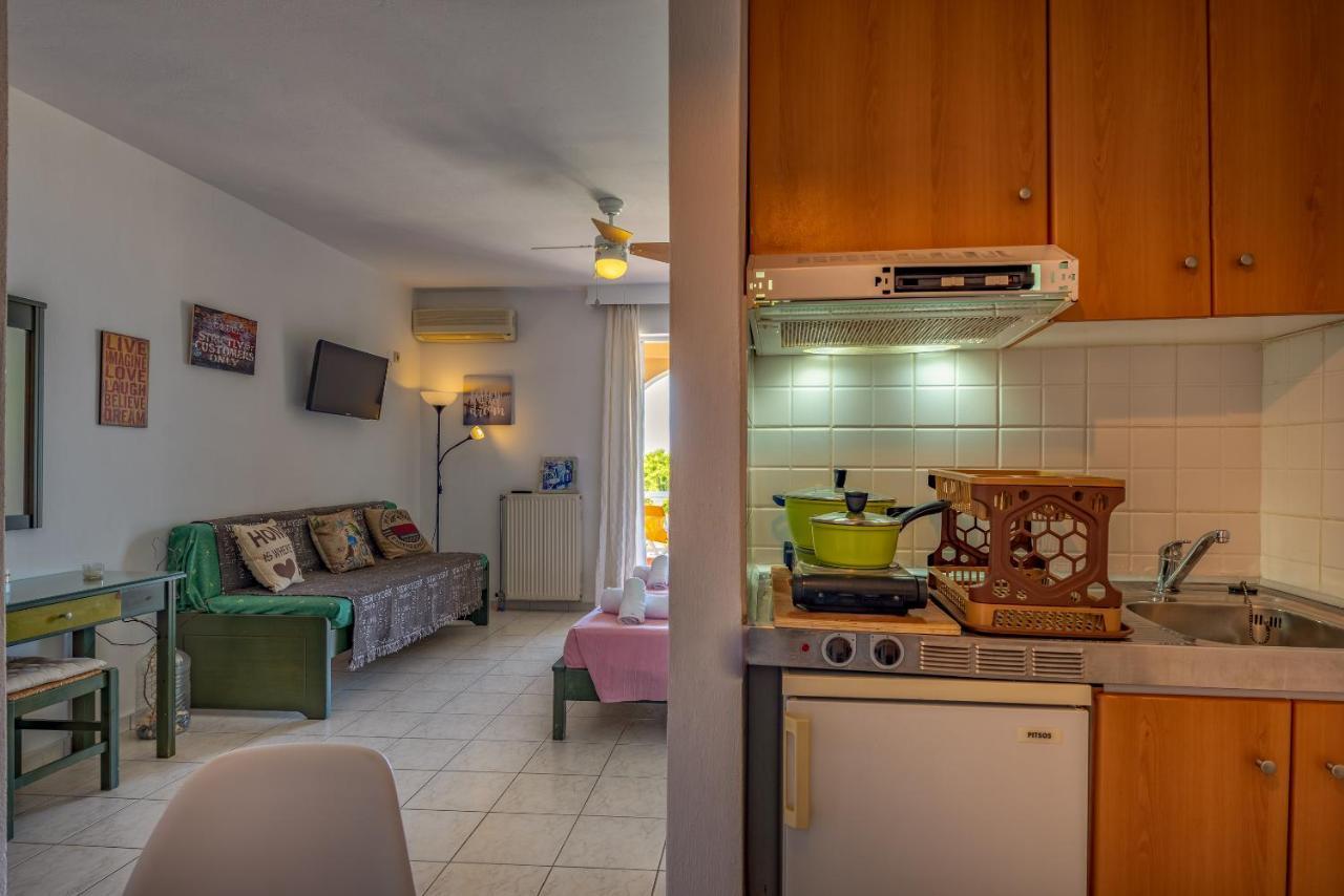 Seafront Spirit Apartments 扎金索斯镇 外观 照片