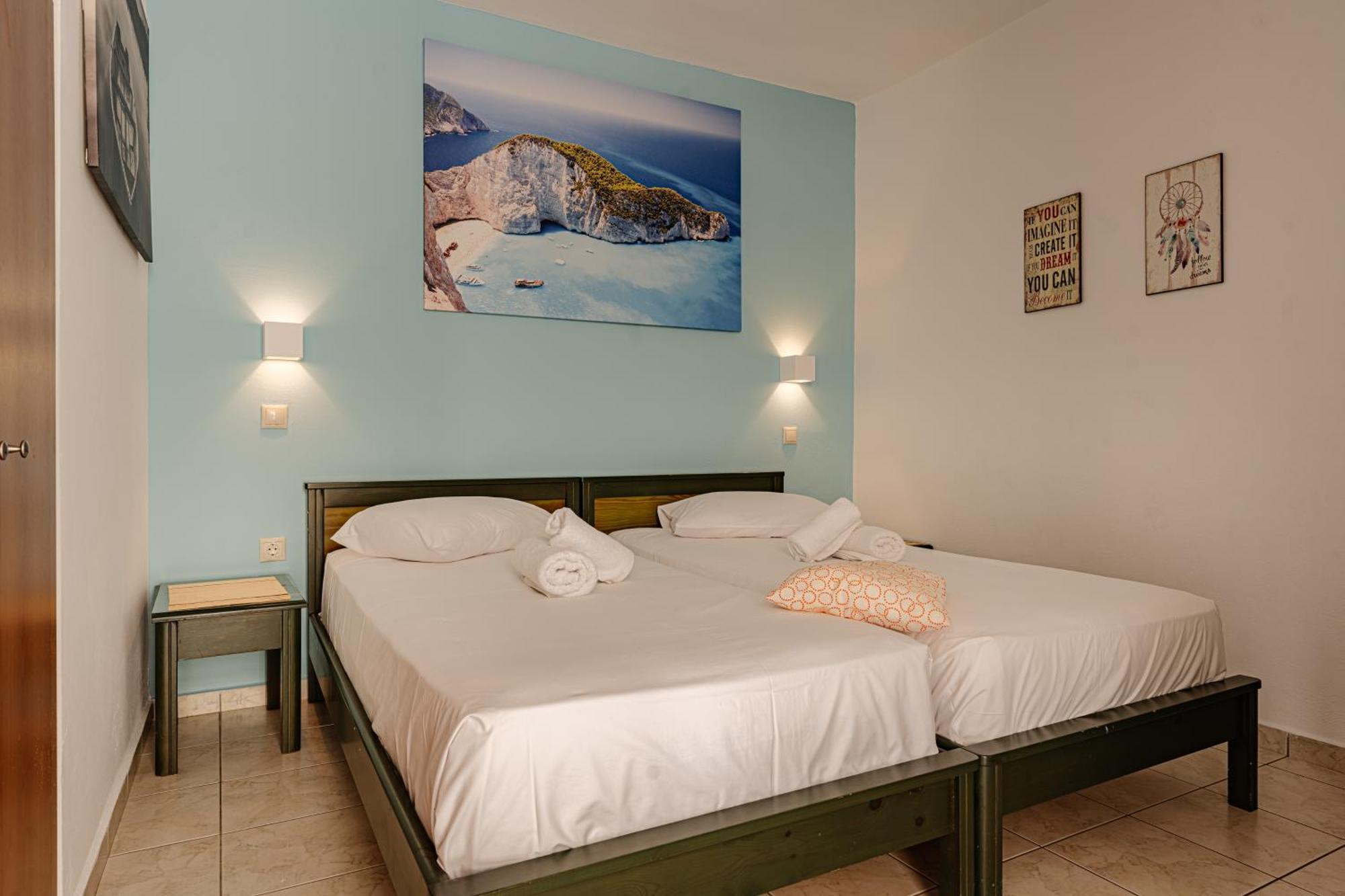Seafront Spirit Apartments 扎金索斯镇 外观 照片